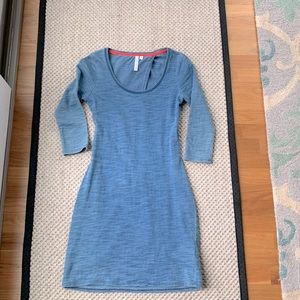 Blue jersey dress, three-quarter sleeve w/ open back